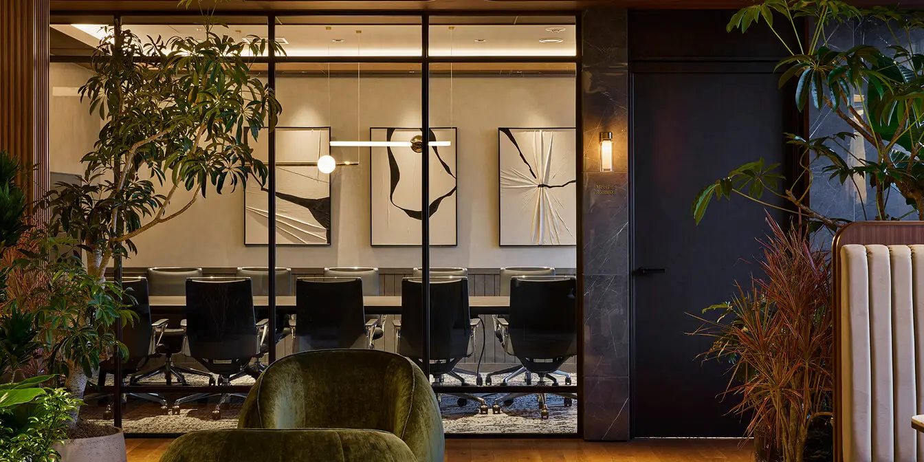 お問い合わせの背景画像