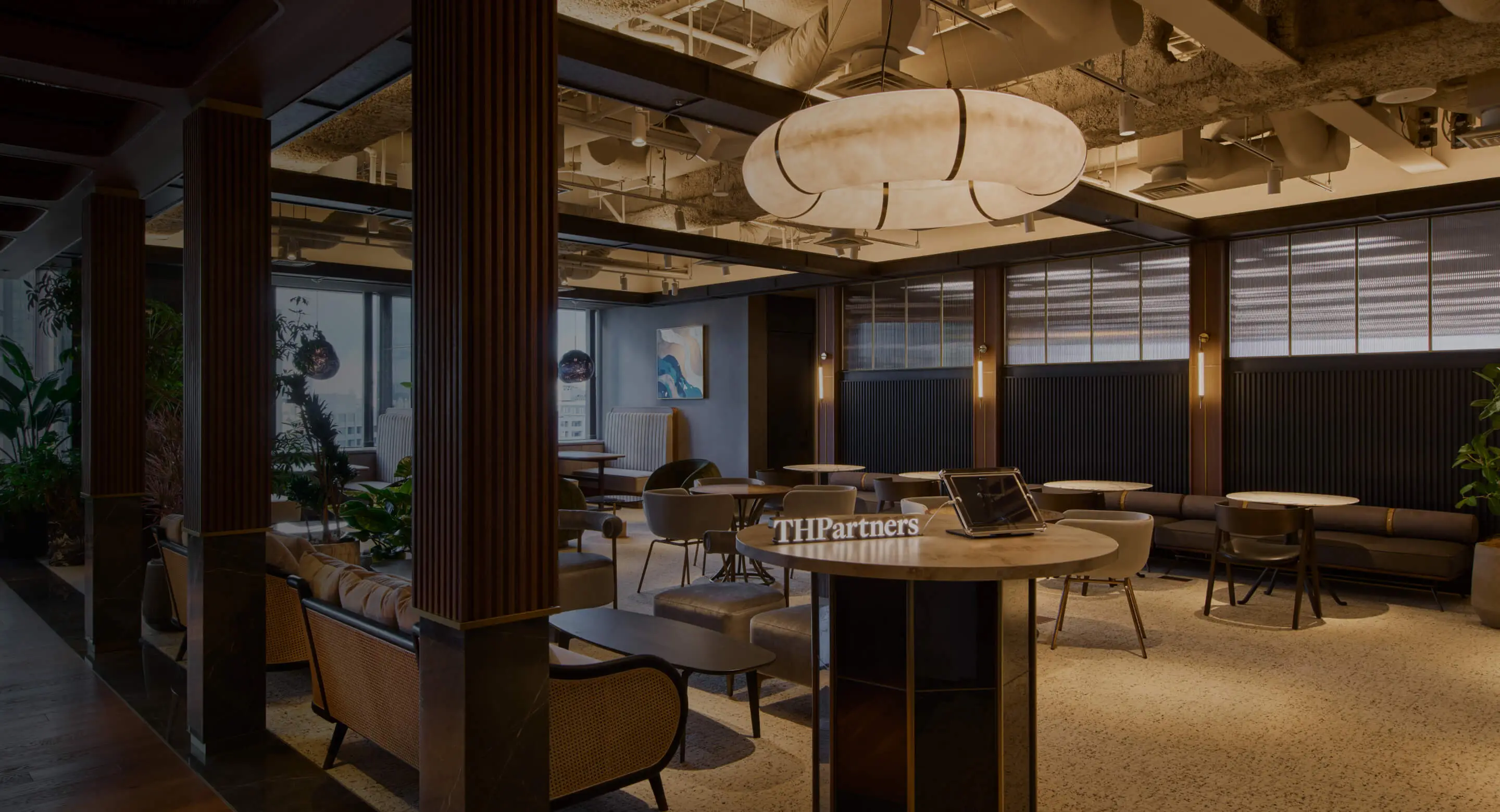 ページヘッダーの背景画像