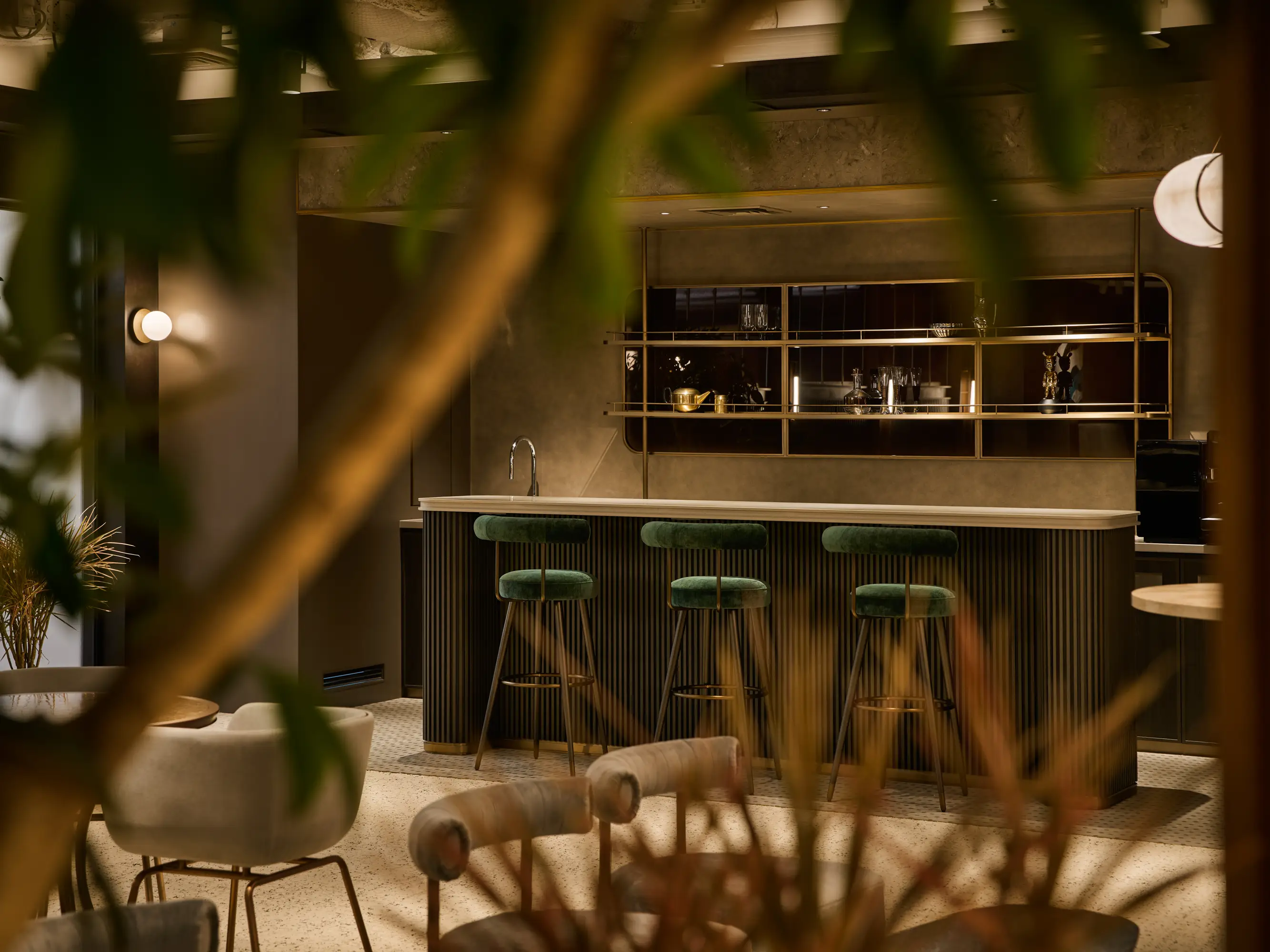 隙間からのカウンター